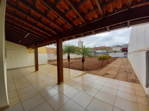 CASA no CENTRO de ASSIS, 70 m² construídos